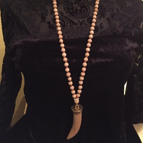 Gypsy Seoul Jewelry - New! Classy Necklace in Earth Tones